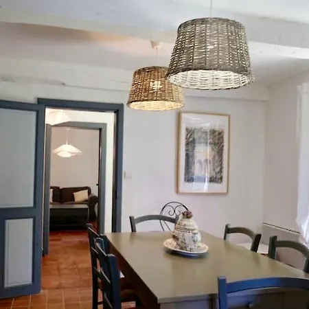 Maisons De Charme 100 M2 Dans Hameau Prive Holiday home Roquepine