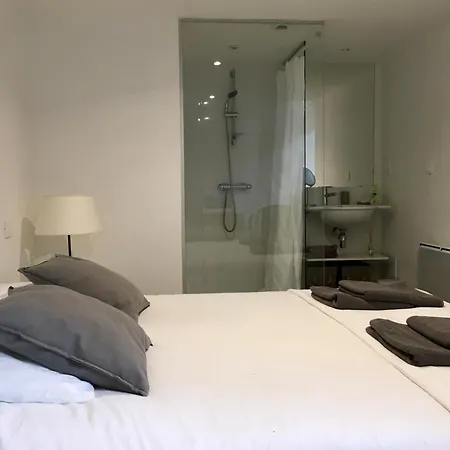 Maisons De Charme 100 M2 Dans Hameau Prive Roquepine